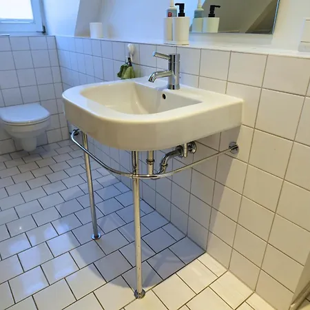 Quadrate Hostel